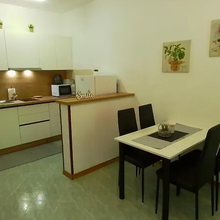 Apartment Leni *
